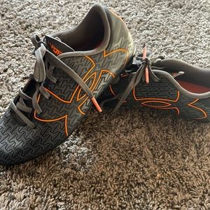Under Armour soccer cleats size 13